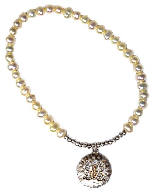 PULSERA DE PERLAS CON COLGANTE MARIPOSA