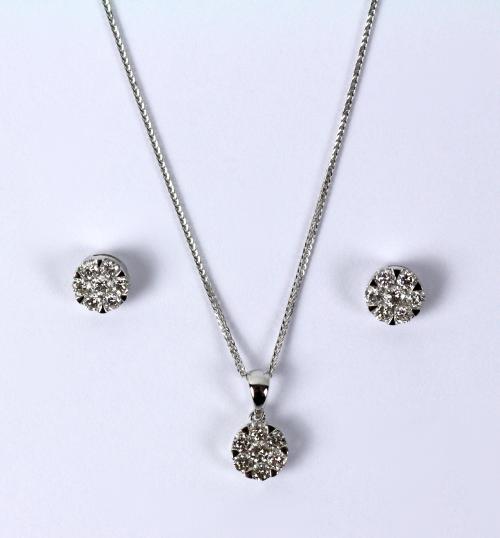 CONJUNTO DE ROSETONES CON BRILLANTES