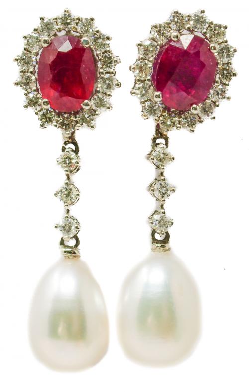 PENDIENTES ROSETONES CON RUBÍ Y PERLA