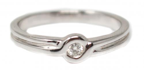 ANILLO SOLITARIO CON BRILLANTE