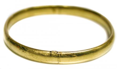 DOS PULSERAS ESCLAVAS