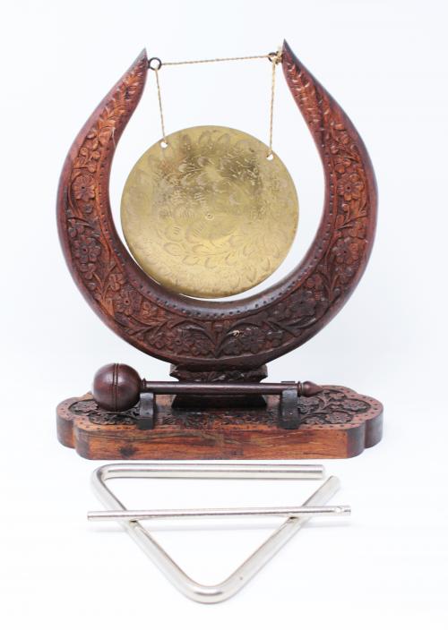 "GONG" Y TRIANGULO