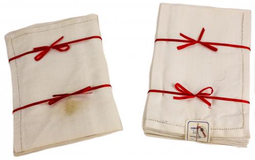 CONJUNTO DE 20 SERVILLETAS DE LA SEGUNDA MITAD S.XX