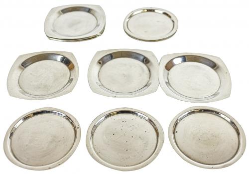 DOS CONJUNTOS DE PLATOS DE PAN EN PLATA