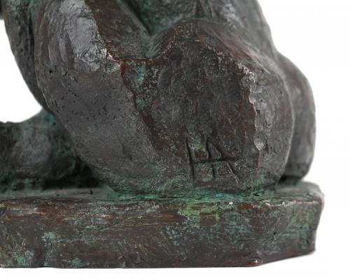 ESCULTURA EN RESINA CON ACABADO BRONCINO