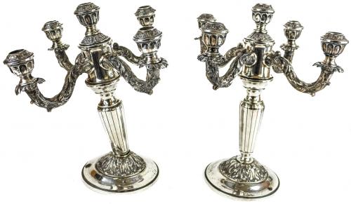 PAREJA DE CANDELABROS DE MEDIADOS DE SIGLO XX