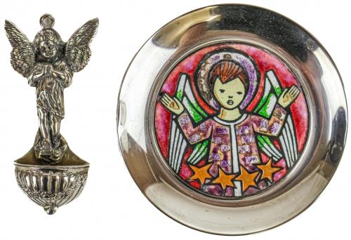 LOTE DE MEDALLÓN ESMALTADO Y BENDITERA SEGUNDA MITAD S.XX