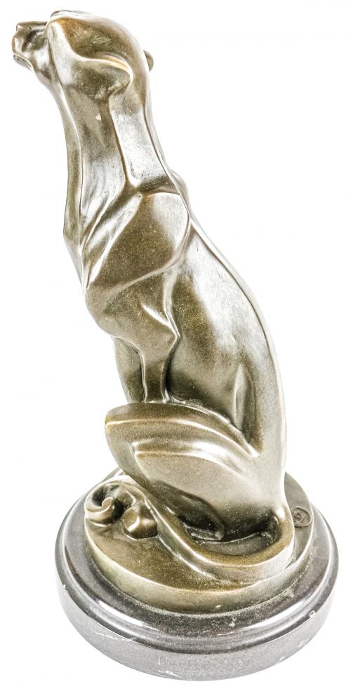 FIGURA EN  BRONCE SIGUIENDO MODELOS DE LOS AÑOS 30