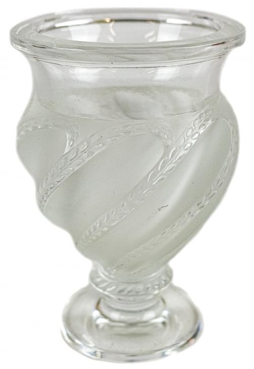 JARRÓN EN CRISTAL FRANCÉS LALIQUE