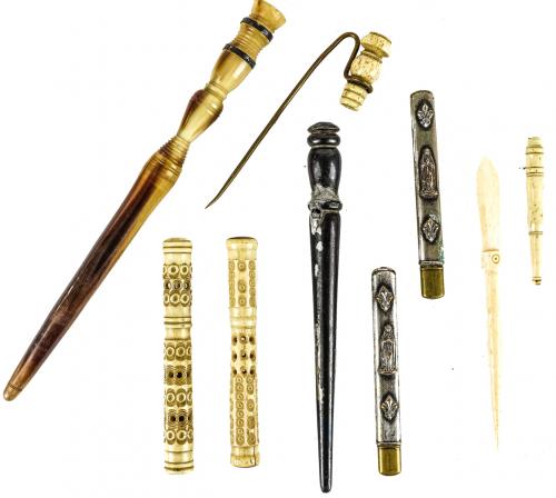 CONJUNTO DE UTENSILIOS DE COSTURA DE FINALES DEL S.XIX