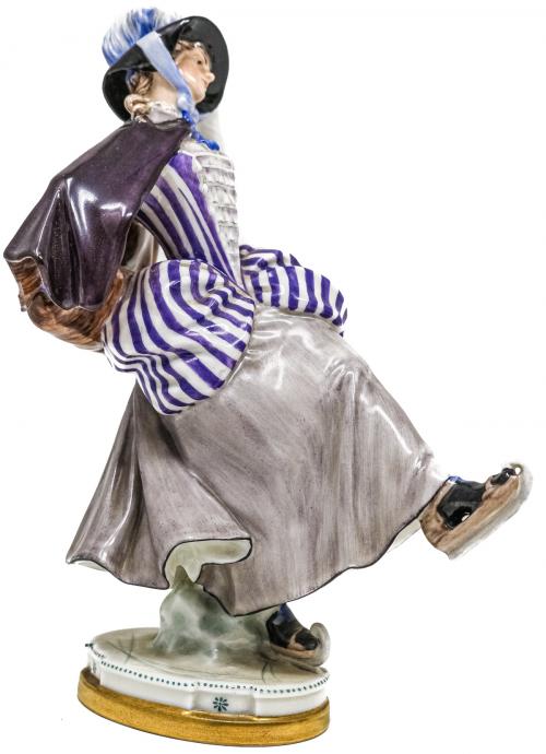FIGURA EN PORCELANA DANESA "BING & GRONDAHL"