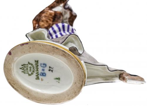 FIGURA EN PORCELANA DANESA "BING & GRONDAHL"