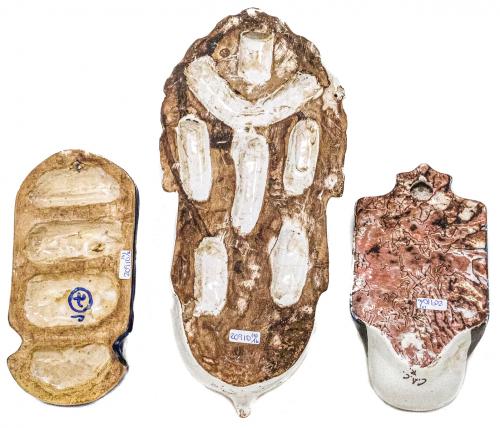 TRES BENDITERAS EN CERÁMICA DE LA SEGUNDA MITAD S.XX