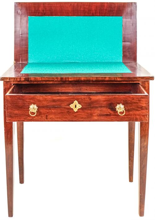 MESA DE JUEGO DE LA SEGUNDA MITAD DEL S.XIX