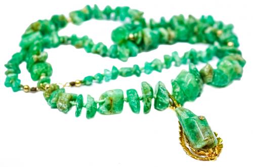 COLLAR DE JADEITA