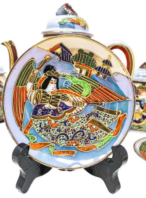 JUEGO DE TÉ EN PORCELANA JAPONESA