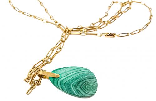 COLGANTE CON MALAQUITA Y CADENA