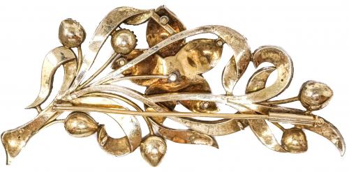 BROCHE DE ESTILO ISABELINO