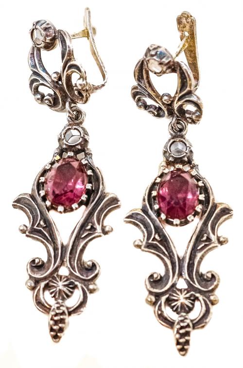 PENDIENTES LARGOS DE PLATA