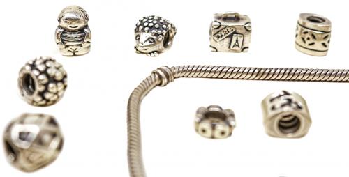 PULSERA ITALIANA DE PLATA CON CHARMS