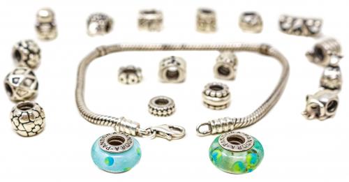 PULSERA ITALIANA DE PLATA CON CHARMS
