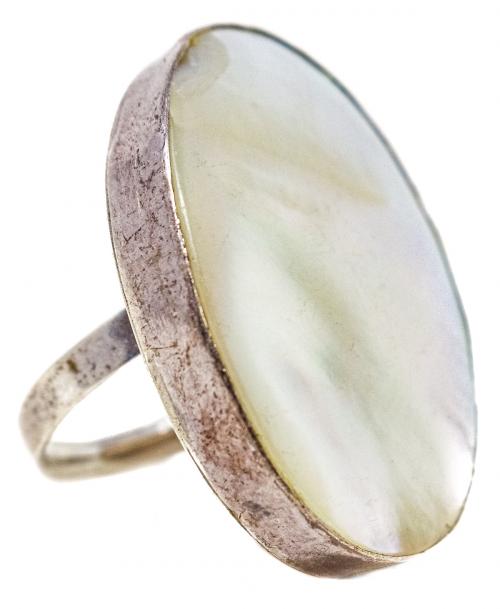 ANILLO CON NACAR