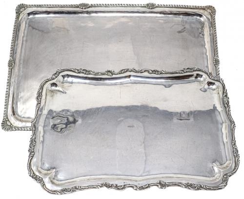 DOS BANDEJAS DE PLATA DE FORMA RECTANGULAR