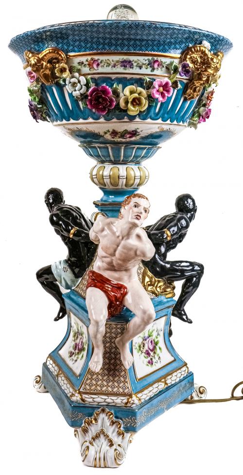 GRAN FUENTE DE SOBREMESA EN PORCELANA CENTROEUROPEA