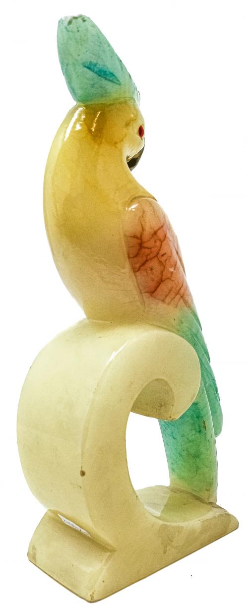 FIGURA EN ALABASTRO DEL ÚLTIMO CUARTO DEL S.XX
