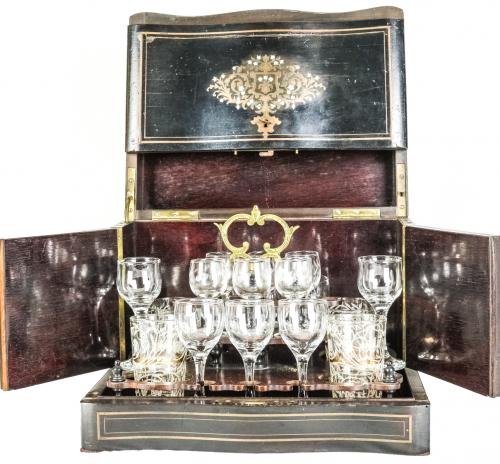 CAJA LICORERA FRANCESA DE FINALES DEL S.XIX