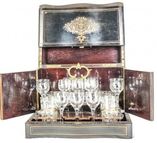 CAJA LICORERA FRANCESA DE FINALES DEL S.XIX
