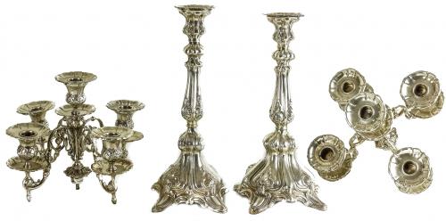 PAREJA DE CANDELABROS EN PLATA DE LA SEGUNDA MITAD DEL S.XX