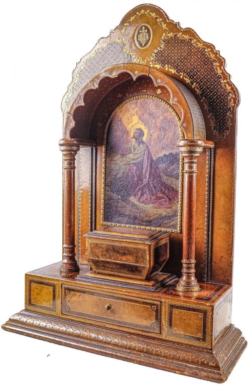 PEQUEÑA CAPILLA EN PIEL DEL PRIMER TERCIO DEL S.XX