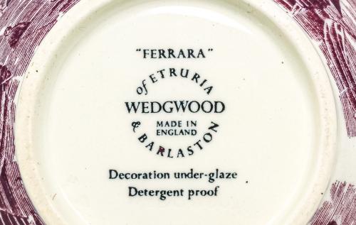 VAJILLA PARA INGLESA 12 SERVICIOS "WEGDWOOD"