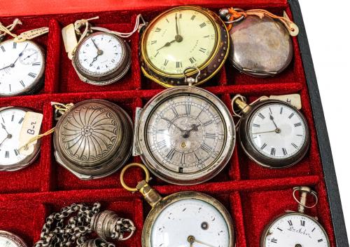 COLECCIÓN DE 18 RELOJES DE BOLSILLO