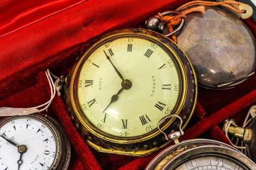 COLECCIÓN DE 18 RELOJES DE BOLSILLO