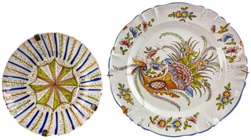 DOS PLATOS EN CERÁMICA DE MANISES DEL PRINCIPIOS DEL S.XX