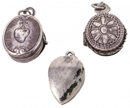 TRES MEDALLAS RELICARIO DEL S.XVIII
