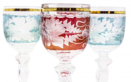 CONJUNTO DE 6 COPITAS DE JEREZ EN CRISTAL DE BOHEMIA
