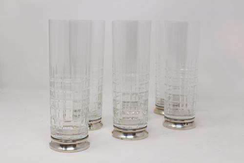 JUEGO DE SEIS VASOS ALTOS DE CRISTAL CON BASE DE PLATA