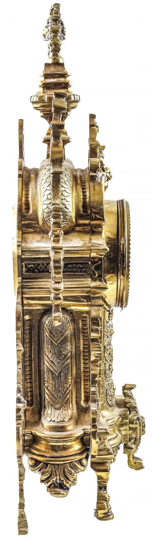 RELOJ DE BRONCE DE LA SEGUNDA MITAD DEL S.XX.