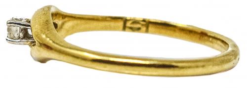 ANILLO SOLITARIO CON BRILLANTE