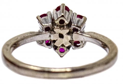 ANILLO ROSETÓN CON BRILLANTE Y RUBÍES
