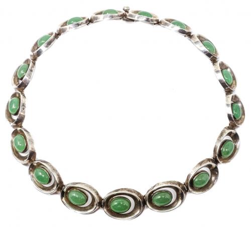 GARGANTILLA MEJICANA DE PLATA Y JADE