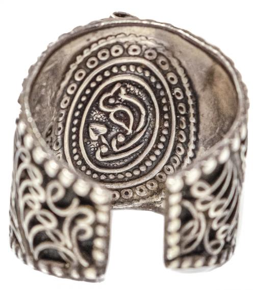 ANILLO DE PLATA CON TURQUENITA