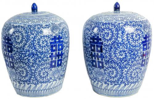 PAREJA DE TIBORS EN PORCELANA CHINA DEL ÚLTIMO TERCIO S.XX