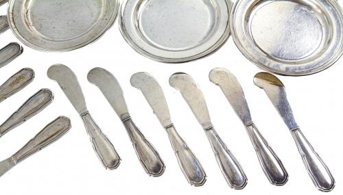 CONJUNTO DE 11 PLATITOS Y 12 PALAS PARA MANTEQUILLA EN PLATA