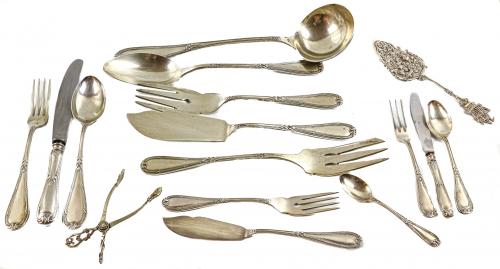 CUBERTERIA EN PLATA PARA 12 SERVICIOS DE LOS AÑOS 60