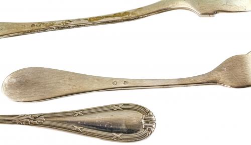 CUBERTERIA EN PLATA PARA 12 SERVICIOS DE LOS AÑOS 60
