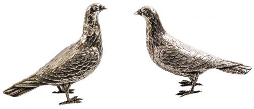 DOS PEQUEÑAS AVES EN PLATA DE LA SEGUNDA MITAD S.XX